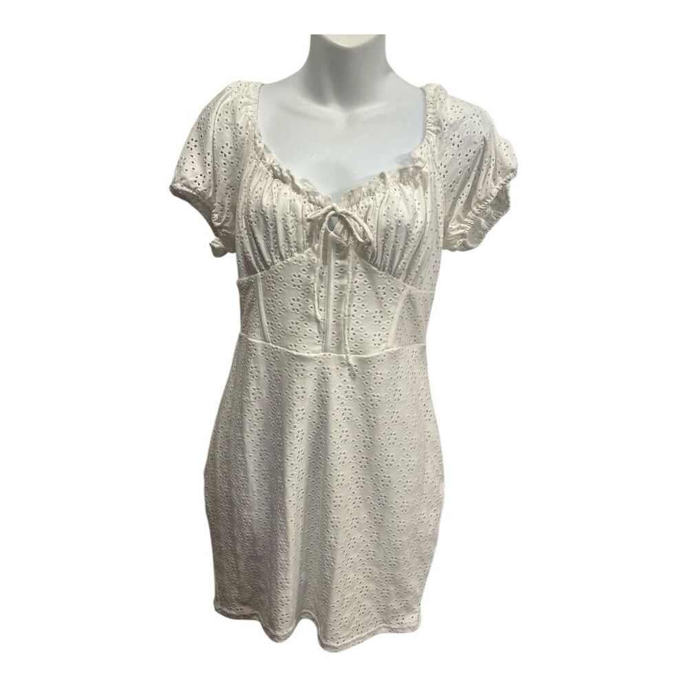 Windsor Women's White Eyelet, Mini Dress Size L Off Shoulder #graduation